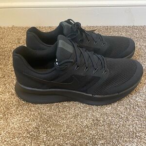 Men’s Nike Run Swift 3 Sz 10.5